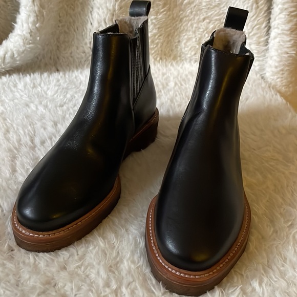 Botkier faux shearling lined leather chelsea boots 6 - Picture 3 of 9